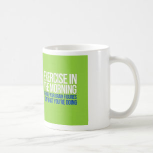 Café Ejercicio en la taza de la mañana