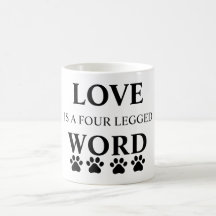 El amor es una palabra Legged cuatro taza de 11
