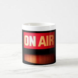 Café En la taza de la difusión del aire