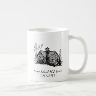 Café Escuela de piedra 100 años de taza