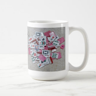 Café ¡Eso es él! Taza rosada de la teja del purpurina