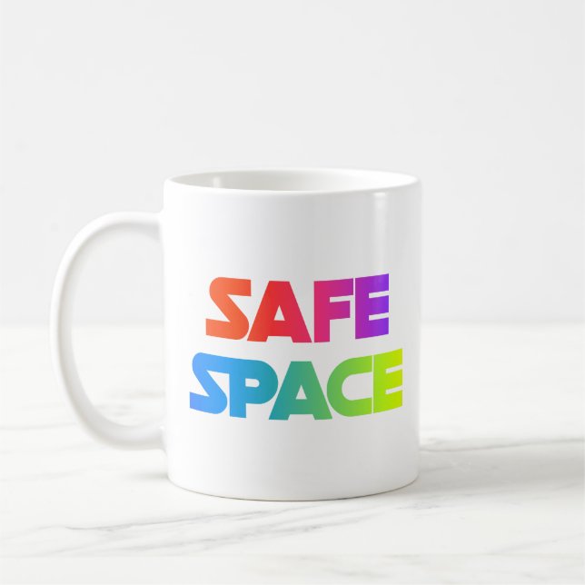 Café ESPACIO SEGURO – Taza Audaz de Arcoíris de Amor (Izquierda)