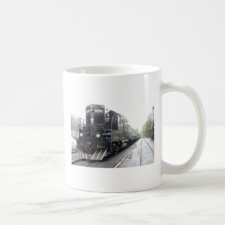 Café Ferrocarril escénico de Adirondack, taza de la