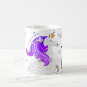 Café Flores moradas de unicornio y una taza de oro