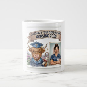 Café Gigante Clase de 2026 Taza de Enfermería de Vaca Altlandes