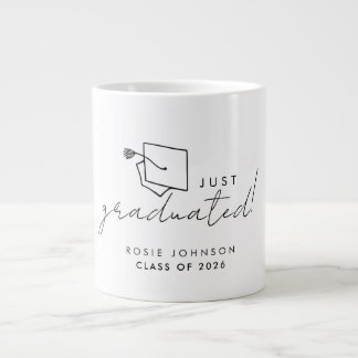 Café Gigante Taza De Graduación Simple De Blanco Y Negro Como R