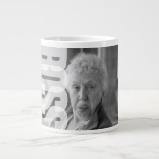 Café Grande Taza de BOSS de la señora mayor