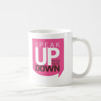 Café Hable encima de cuando usted está abajo de taza