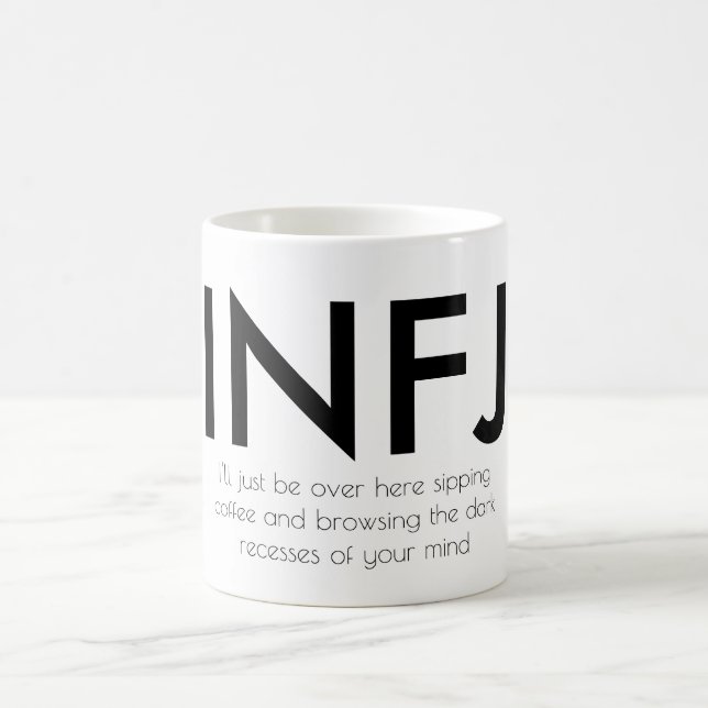 Café INFJ divertidos - Ojeada de su taza de la mente el (Centro)