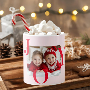 Café JOY Regalo de Foto Navideña en Taza Roja Moderna