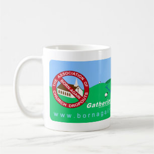 Café La bandera de ABCD en la taza blanca