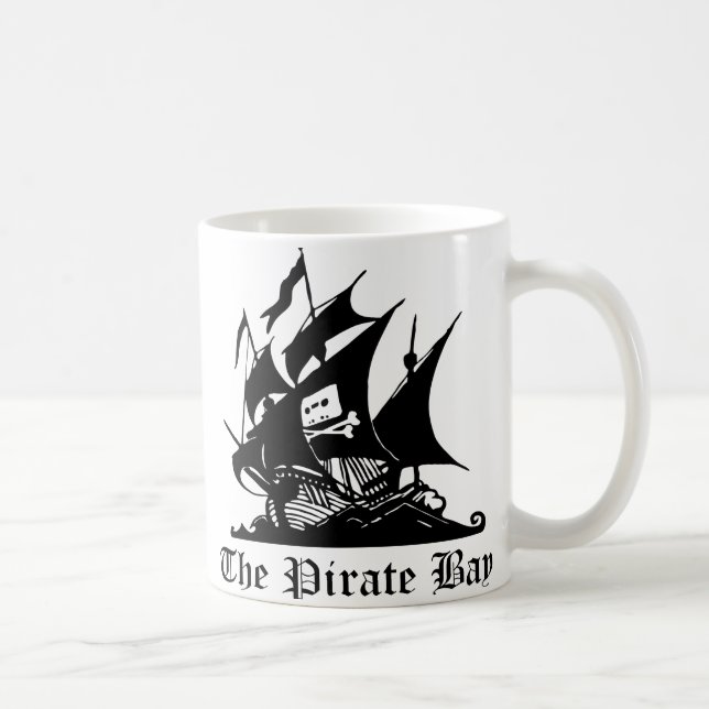 Café La taza de la bahía del pirata (Derecha)