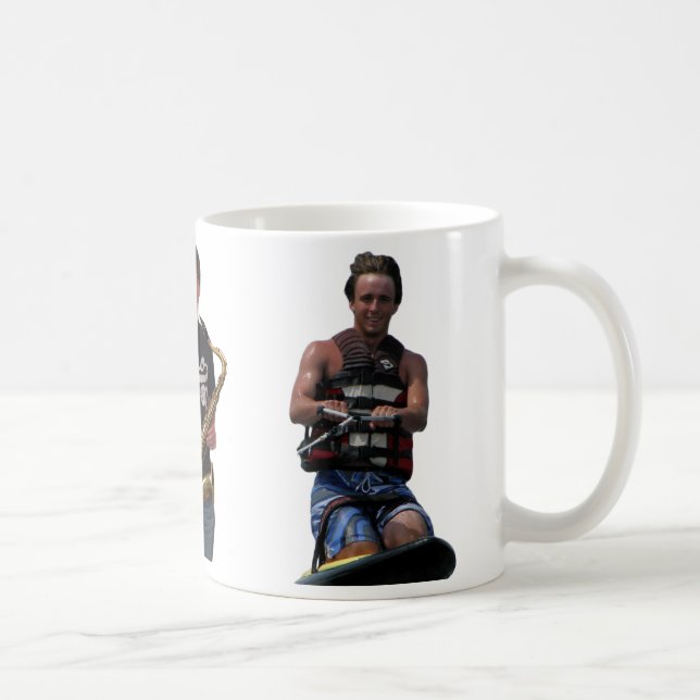 Café La taza de Matt Nick Dan (Derecha)