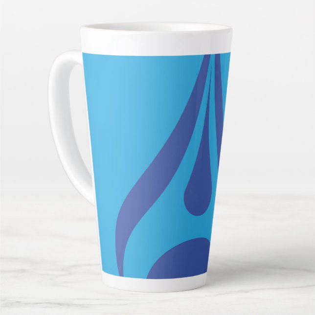 Café Latte Diseño de gota de agua en taza blanca (Ángulo izquierdo)