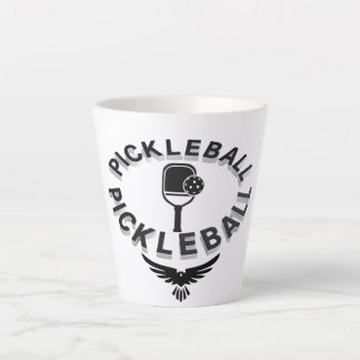 Café Latte Diseño de taza pickleball en blanco y negro