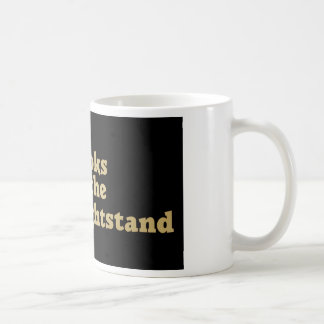 Café Libros en la taza de Nightstand