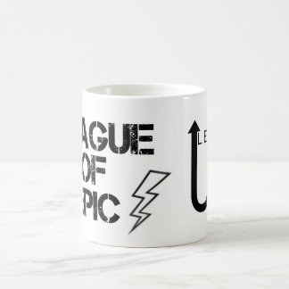 CAFÉ LIGA ENCIMA DE LA TAZA
