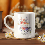 Café Madre de la taza de Groom | Gracias<br><div class="desc">Celebra a la Madre del Groom (o personalizar que diga Novia) con este Gorgeous Coffee Mug. ¡Esto hará que su mamá o su suegra se sientan muy especiales! Escribe un mensaje personal y sincero para tu suegra el día de tu boda. Agregue la redacción de su personalizado a este diseño...</div>