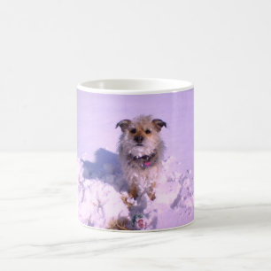 Café Mandy en la taza de la nieve