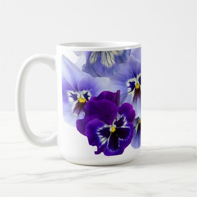 Café morado con tazas de flor floral (Izquierda)