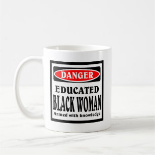 Café Mujer negra educada taza de café.