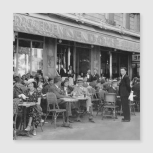 Café negro y blanco de París