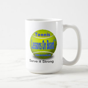 Café nueva taza de la pelota de tenis