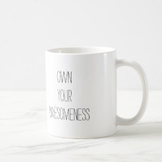 Café Poseer su taza del positivo de Awesomeness-