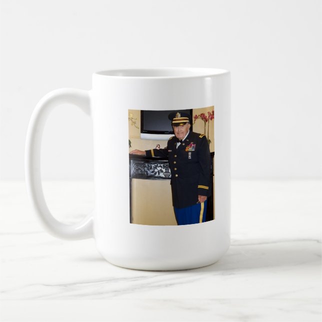 Café Principal taza del veterano de Mathew Suddath (Izquierda)