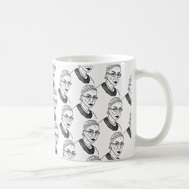 Café Ruth Bader Ginsburg que repite la taza de Ruth (Derecha)