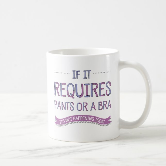 Café Si requiere pantalones o una taza de bra (Derecha)