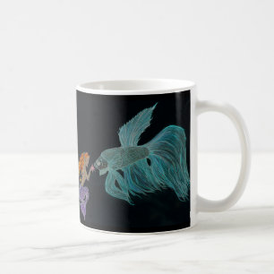 Café Sirena y taza beta de los pescados