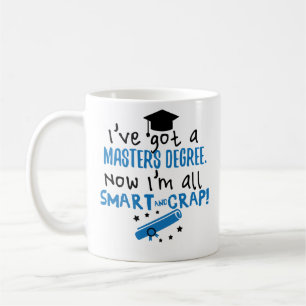 Café Smart y taza de la graduación del masters de la