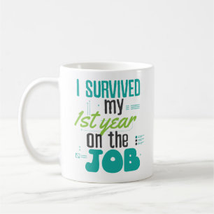 Café Sobreviva al trabajador de trabajo de la taza de