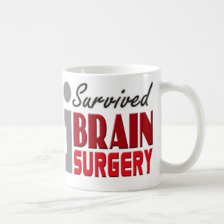Café Sobreviví la taza de la neurocirugía
