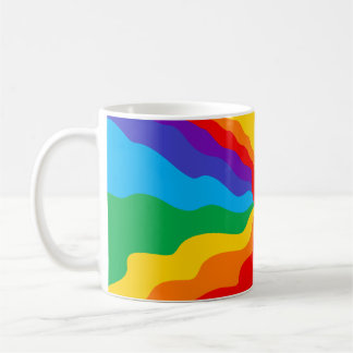 Café Taza abstracta de corazón de arcoíris fluyente
