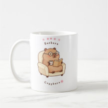 Taza acogedora y linda de Bárbara Capybara leyendo
