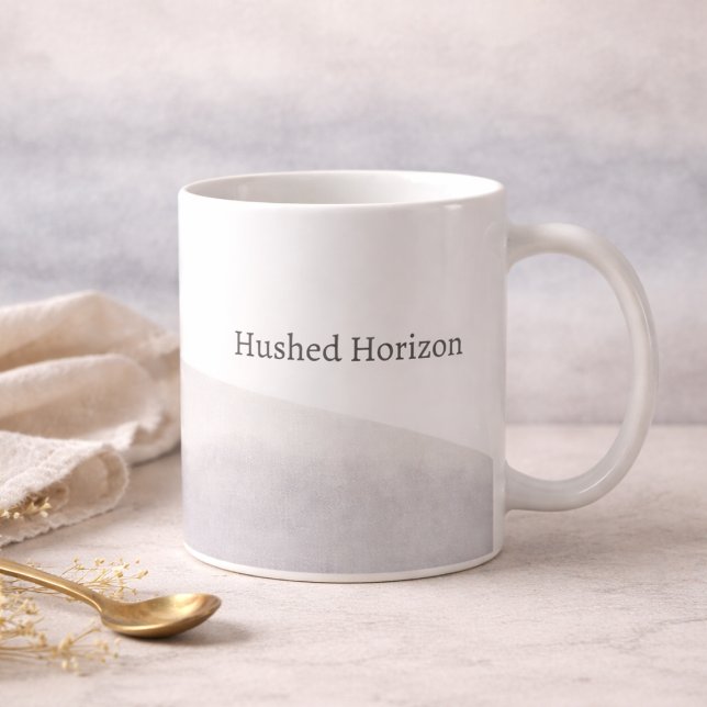 Café Taza Clásica Gradiente de Cielo Silenciado, 11 oz (Soft sky gradients and minimal lettering designed for slow mornings and quiet desks)