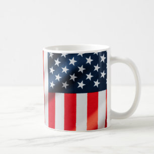 Café Taza Clásica Patriótica de Estrellas y Franjas – E