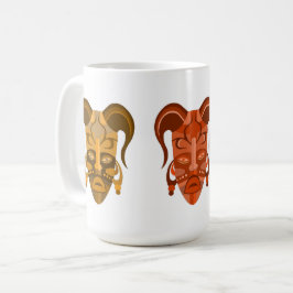 Café Taza con arte de máscara tradicional