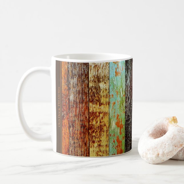 Café Taza con estilo de madera desgastada (Con donut)