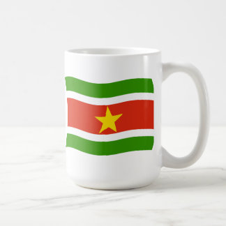 Café Taza con la bandera de Surinam