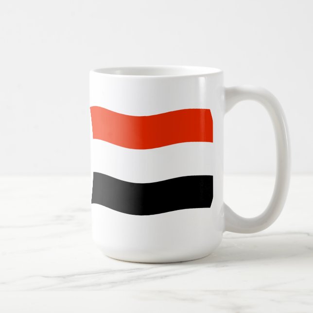 Café Taza con la bandera de Yemen (Derecha)