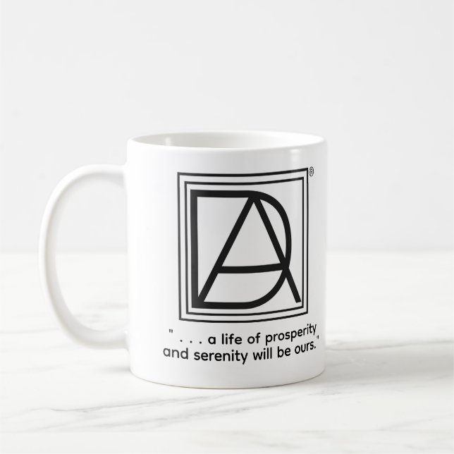 Café Taza con logotipo de D.A. (Izquierda)