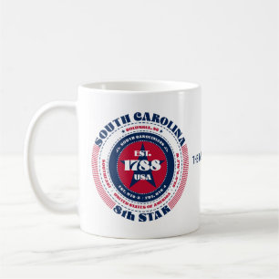 Café Taza con monograma circular patriótico de Carolina