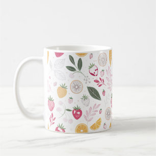 Café Taza con patrón de frutas cítricas y fresas