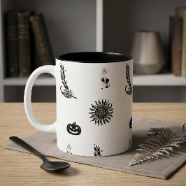 Café Taza con patrón minimalista de Halloween de witchc