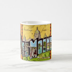 Café Taza con postal antigua de Des Moines Iowa