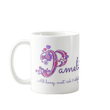 Taza conocida del monograma de la flor P del