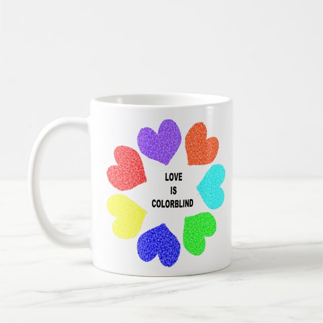 Café Taza Corazones Arcoíris de Amor Interracial (Izquierda)